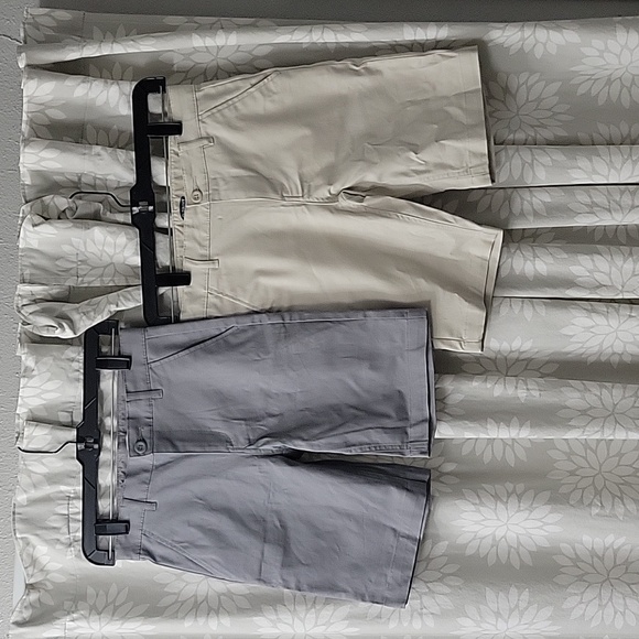 2 pairs boys shorts - Picture 2 of 6